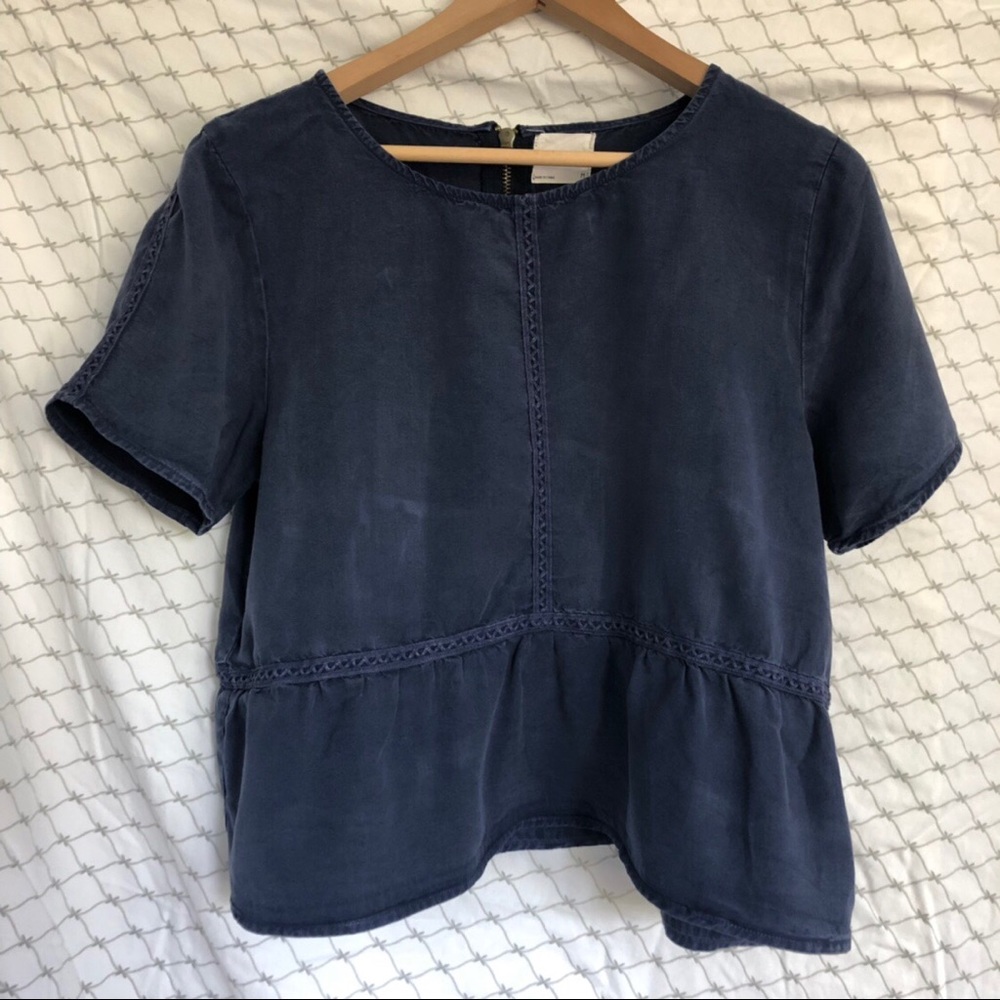 FRANCESCA’S NAVY BLOUSE